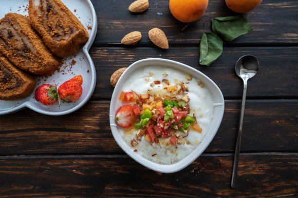 Fruit and Yogurt Rice Cakes